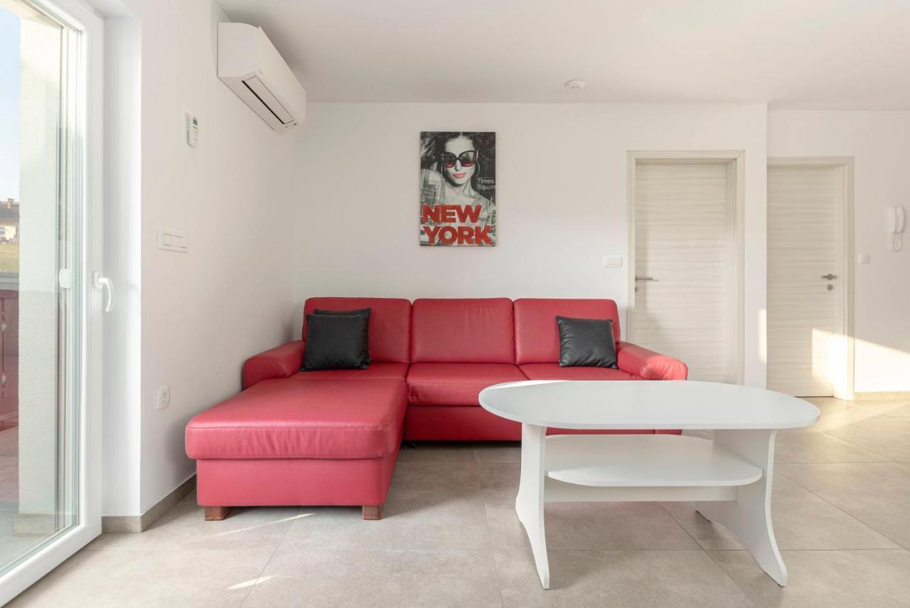 Apartments Linda Brezje Екстериор снимка
