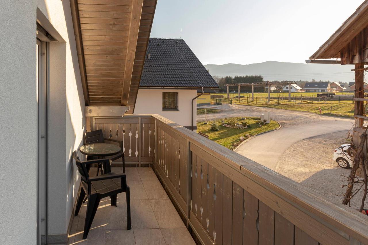 Apartments Linda Brezje Екстериор снимка