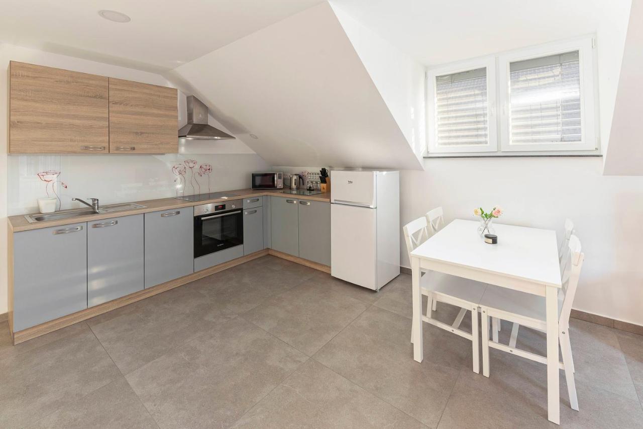 Apartments Linda Brezje Екстериор снимка